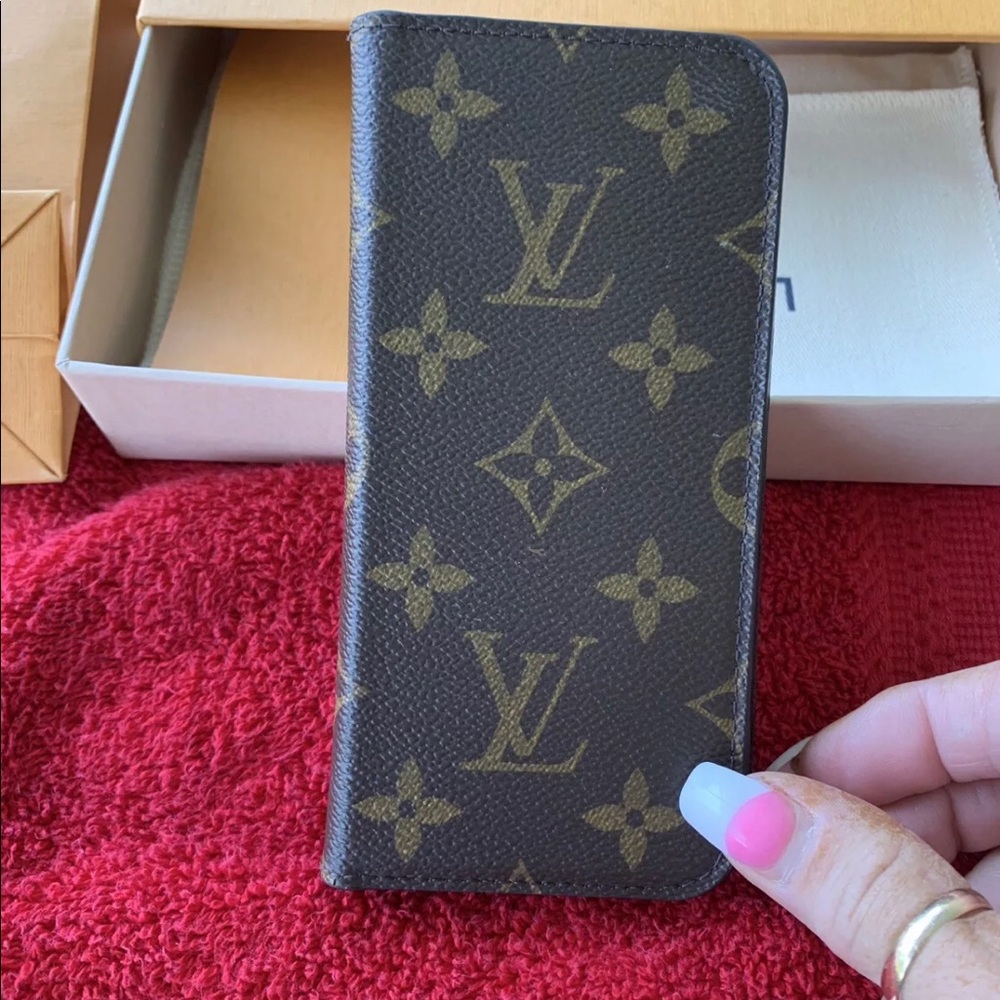 Louis Vuitton phone case